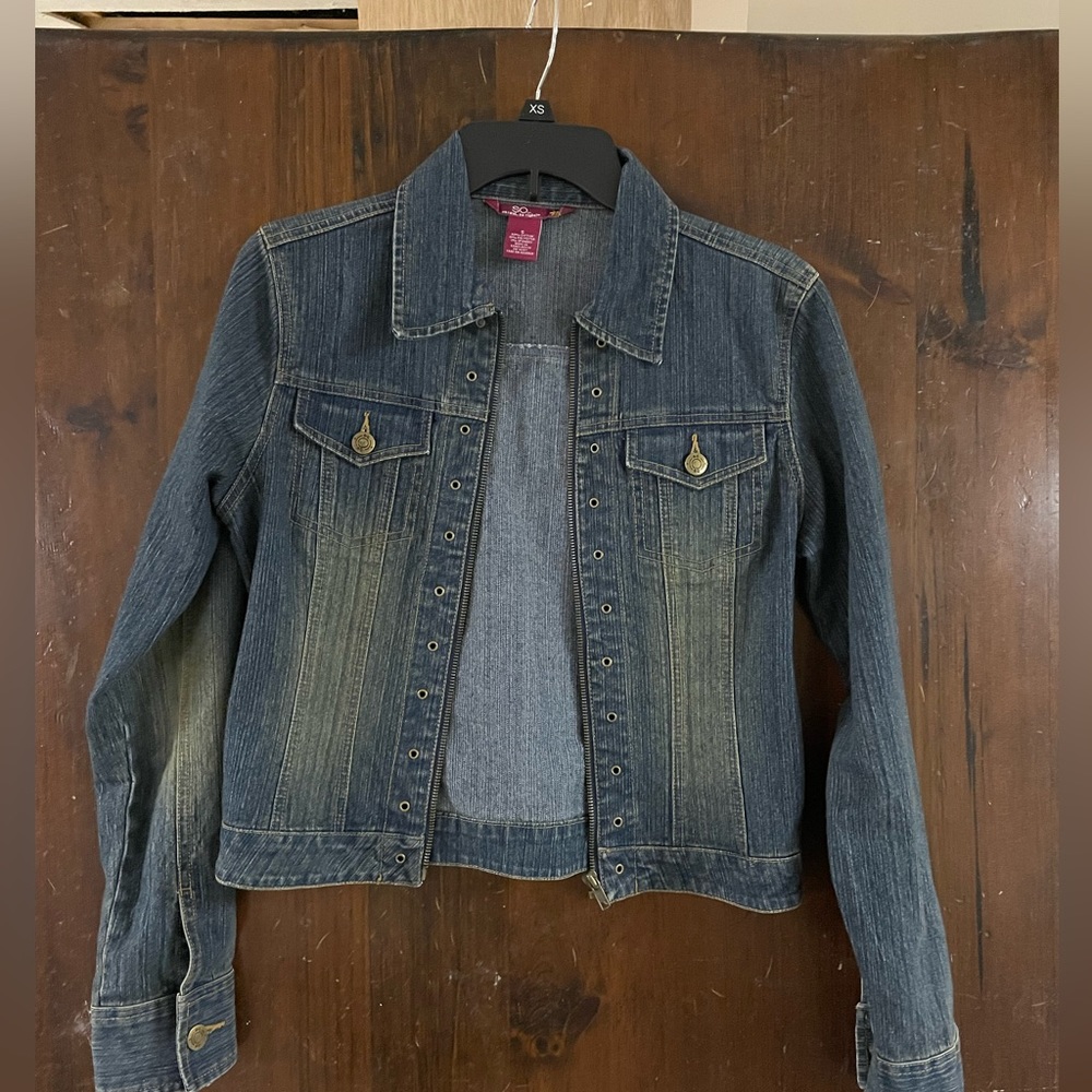SO Jean jacket size small